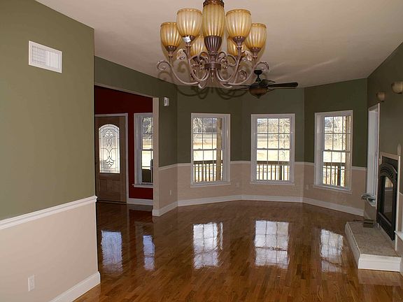 Dinning Room/Parlor.