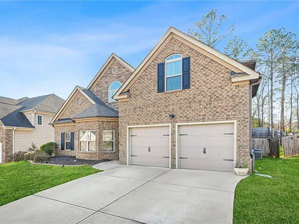 3777 Shady Maple Dr, Lithonia, GA 30038