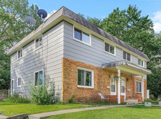 508 Shadyside Cir, Hopkins, MN 55343