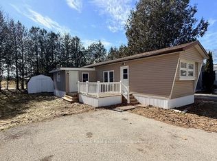 16 Bloomsbury Dr, Ashfield Colborne Wawanosh, ON N7A3Y3