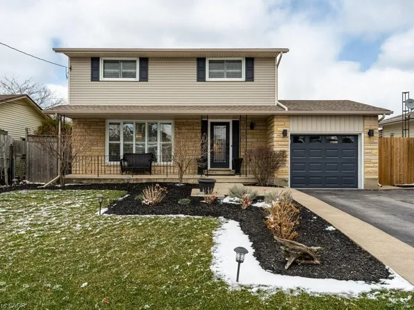 4931 N Cameron Ave, Lincoln, ON L3J 0B9