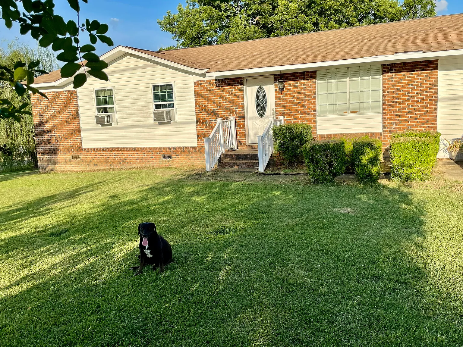 4 bed, 1150 sqft, $1,200 — Photo 1