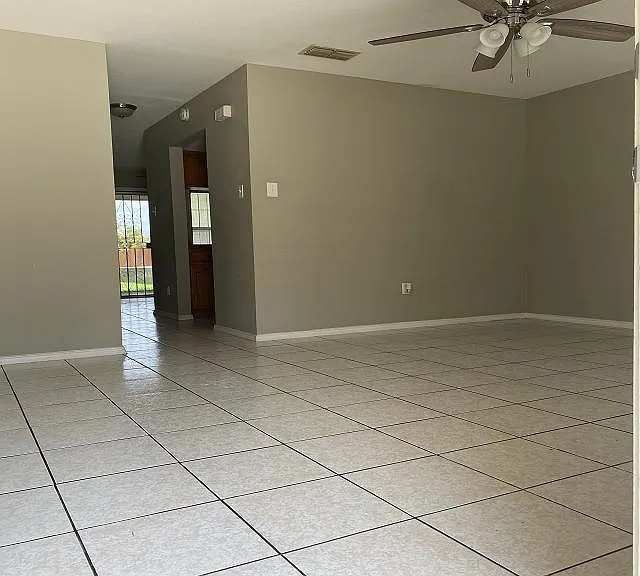 8911 McPherson Rd #9-B — Photo 5
