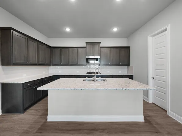 10210 Edgewood Dr, Greenville, TX 75402