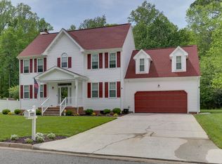 1221 Creekview Dr, Chesapeake, VA 23321