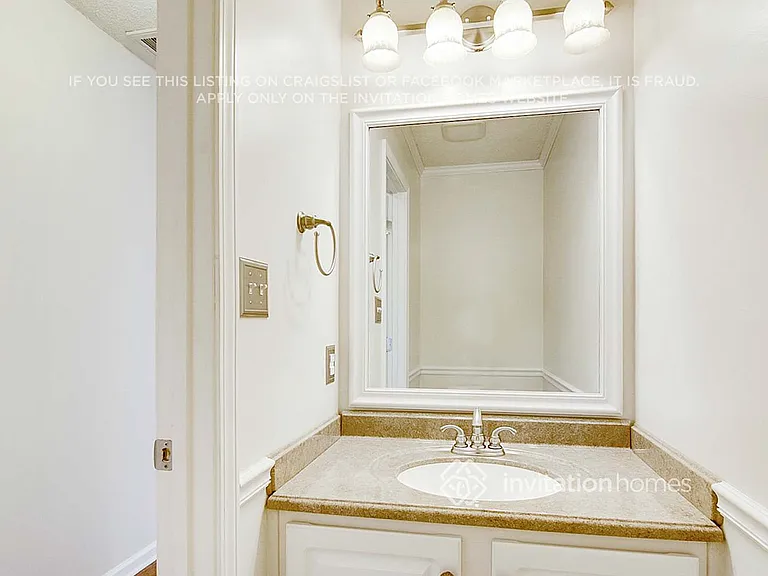 318 Winward Pointe Dr — Photo 26