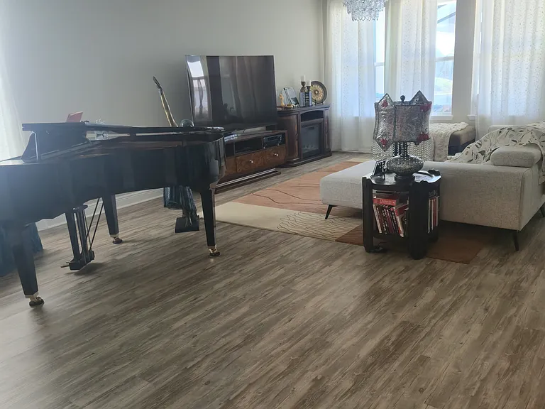 7422 Alpine Butterfly Ln — Photo 3