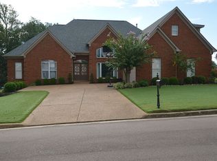 1126 Lake View Dr, Hernando, MS 38632