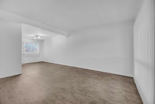 U Apartments at Melrose Photo 1