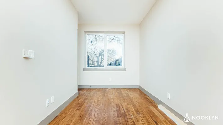 Rented by Nooklyn NYC LLC | media 27