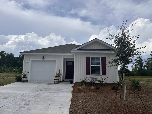 134 Country Grove Way, Galivants Ferry, SC 29544