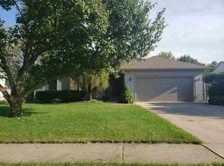 1103 Elm St, Auburn, IN