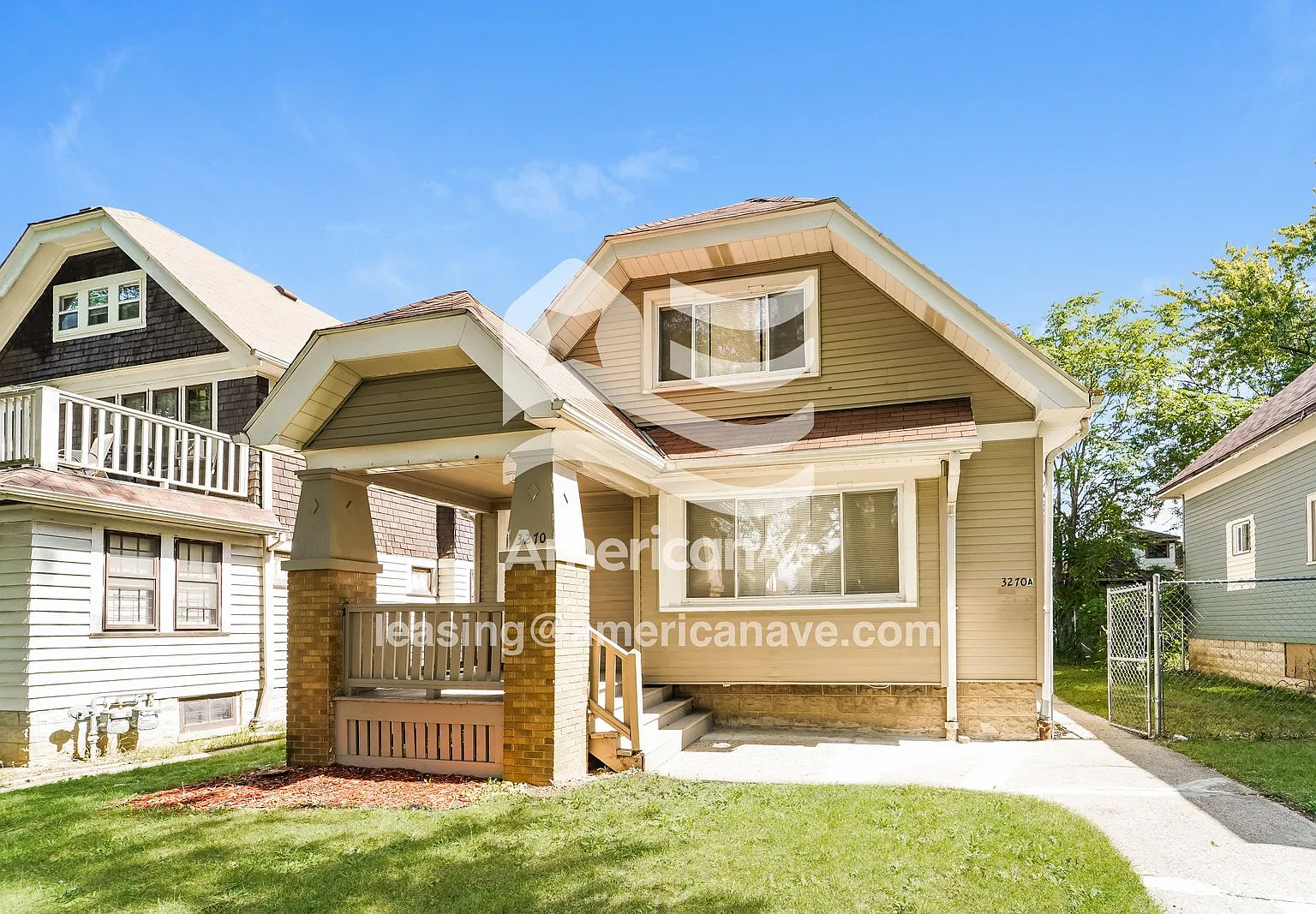 2 bed, 1.0 bath, 947 sqft, $1,046 — Photo 2