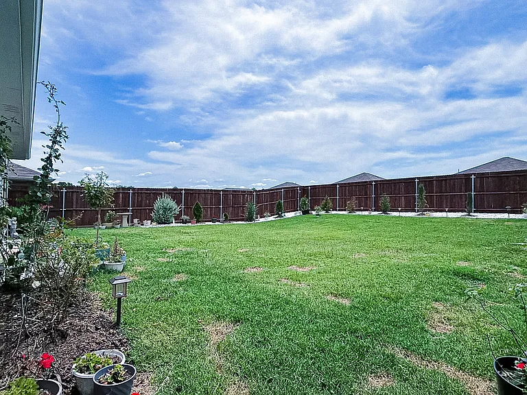 702 Sunlight Loop — Photo 36
