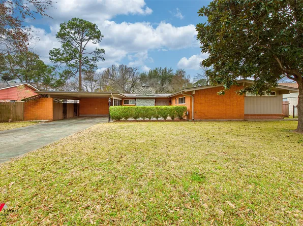 1914 Bayou Dr, Shreveport, LA 71105