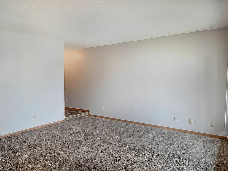 The Oaks Apartments
