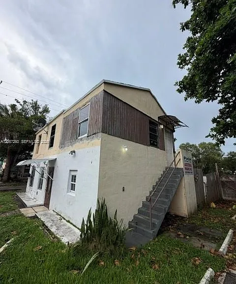 625 NE 86th St #U — Photo 1