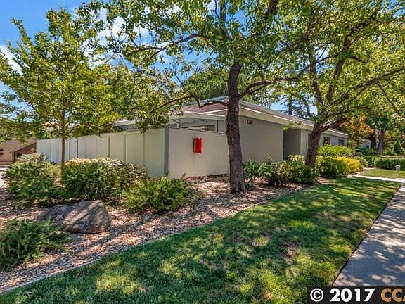 3rd image of 1117 Canyonwood Ct APT 1