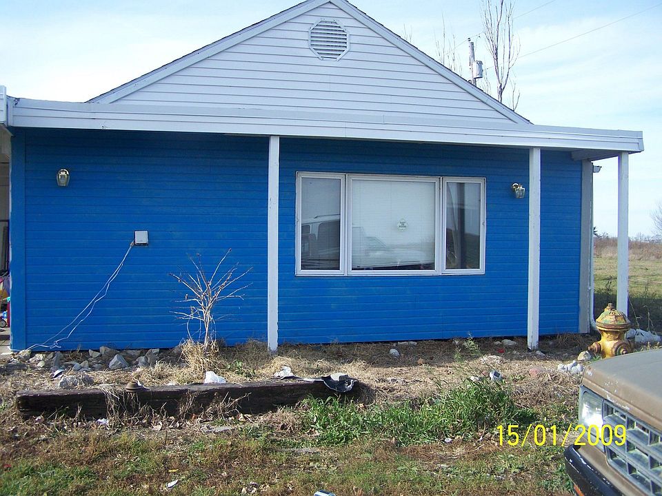 1st image of 2855 Pioneer Ave