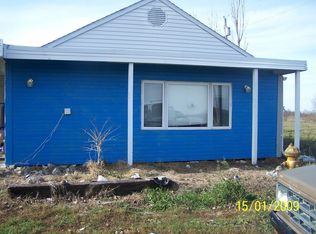 2855 Pioneer Ave, Peru, IA 50222