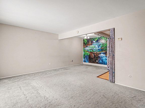 4th image of 29960 City Center Dr APT 1