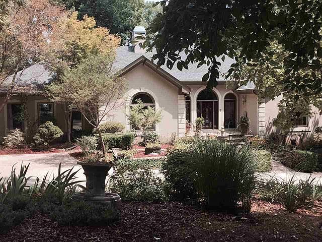 1st image of 1051 Sun Valley Ct