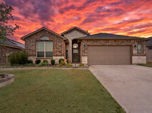 1406 Pleasanton Rd, Cleburne, TX 76033
