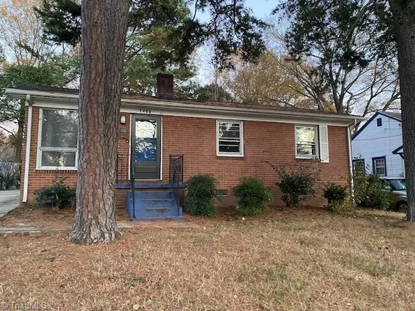 1409 Willow Rd, Greensboro, NC 27401