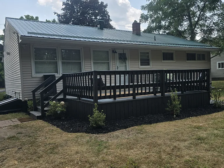 63 Lincoln Ave — Photo 18