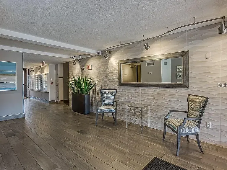 Lobby.