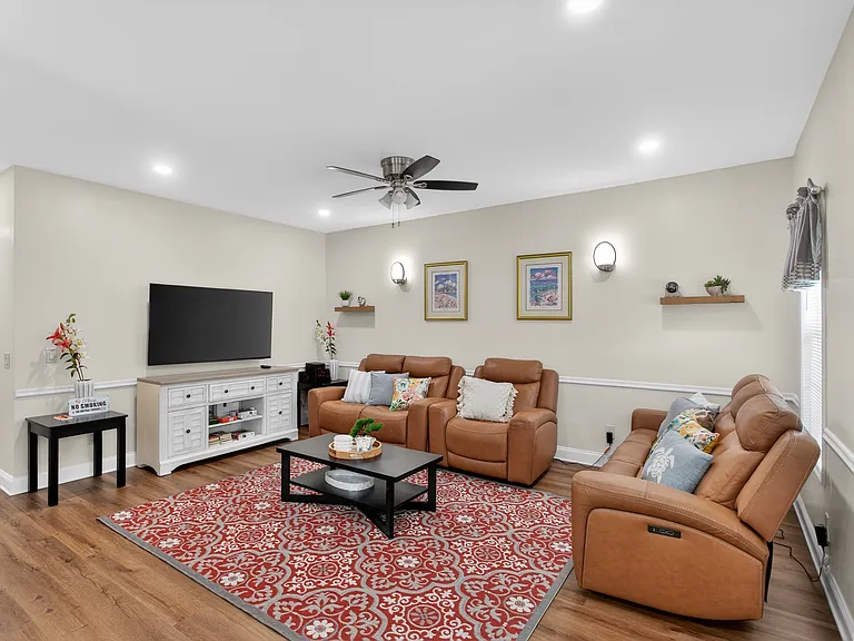 2802 Mimosa Rd — Photo 23