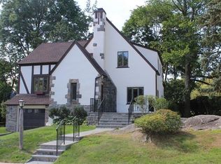 70 Hewlett St, Rye, NY 10580