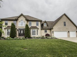 3130 Arctic Ave, Lewis Center, OH 43035