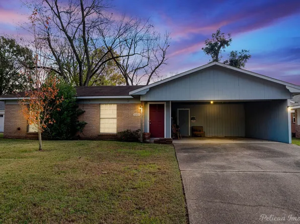 1204 Evangeline Cir, Bossier City, LA 71112