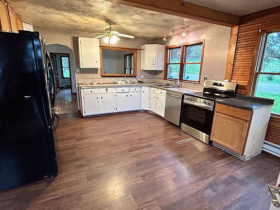 5th image of 5078 330th St