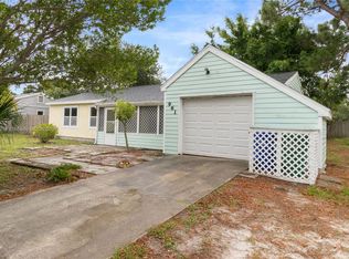 961 Schumann Dr, Sebastian, FL 32958