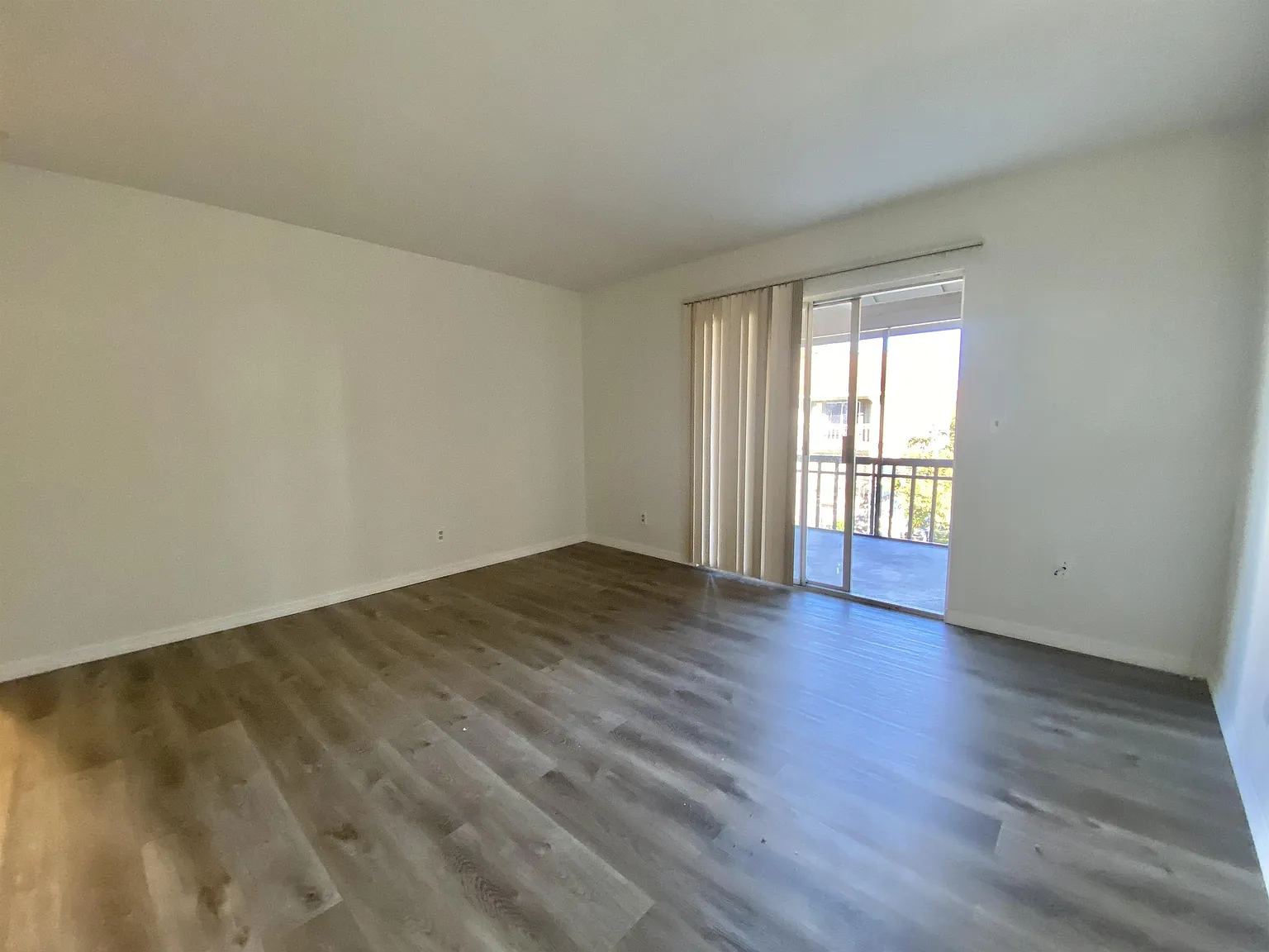 6519 W Newberry Rd APT 1211 - 1 — Photo 2