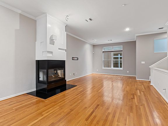 Spacious living room