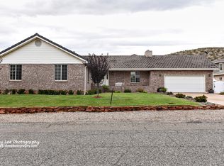 3069 S Willow Dr, Saint George, UT 84790