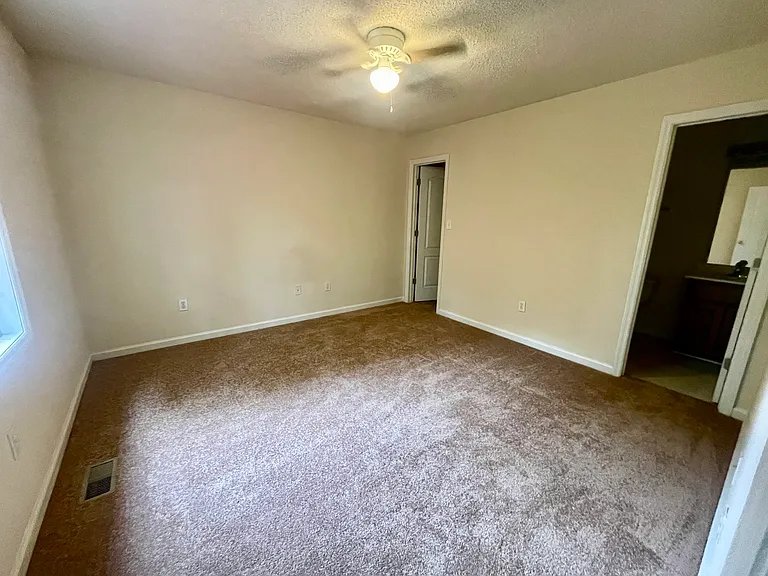 113 Grove Street Ext — Photo 6