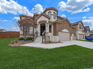 1635 Iron Wolf Pass, San Antonio, TX 78245