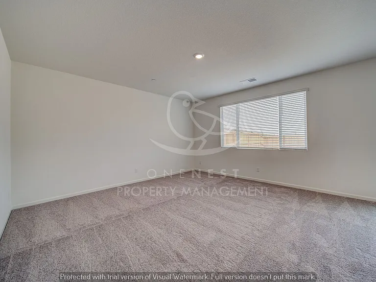 638 Valencia St — Photo 8