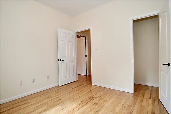 Sold by Remax Edge | media 12