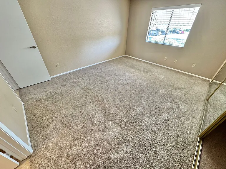 2708 Beaver Creek Ct #102 — Photo 17