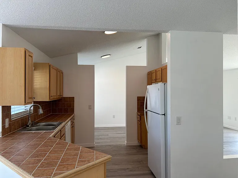 2464 Tranquil Ln — Photo 13