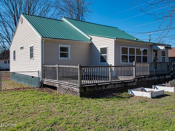 4th image of 3522 Whittle Springs Rd
