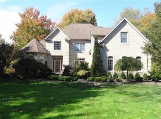 8140 Mount Royal Dr, Concord Township, OH 44077