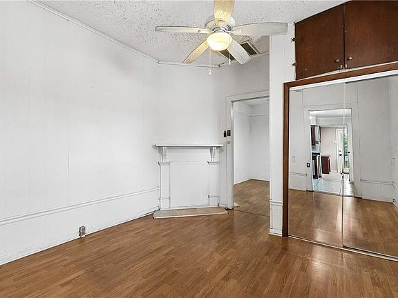 4th image of 1333-31 Elmira Ave