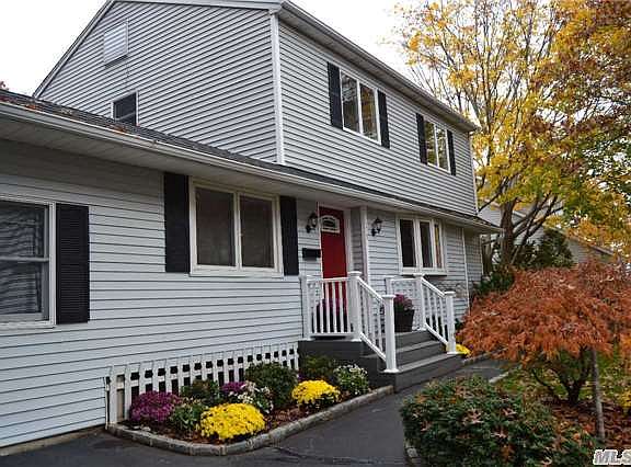2nd image of 15 Hart Ln