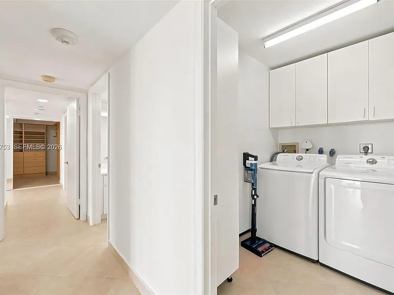 16485 Collins Ave #WS6C — Photo 15